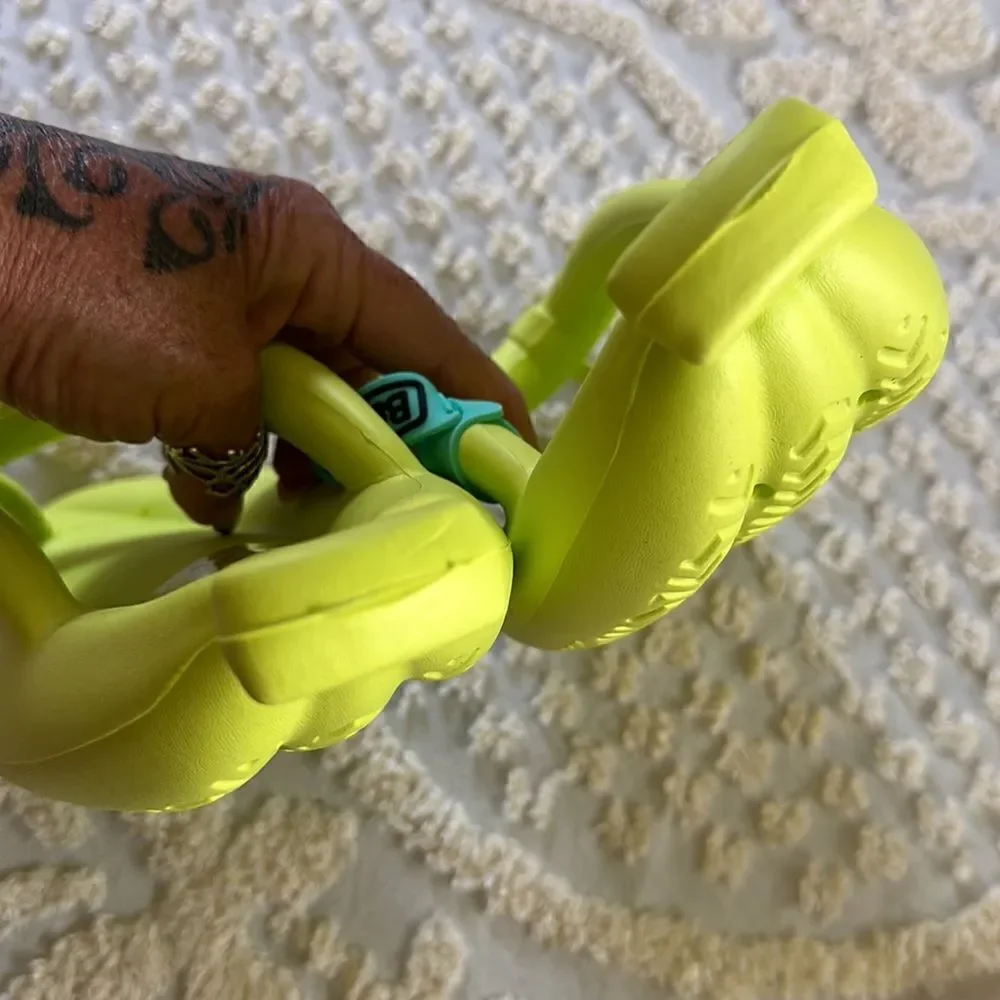 Banana Sandals Foam Thong Flip Flop